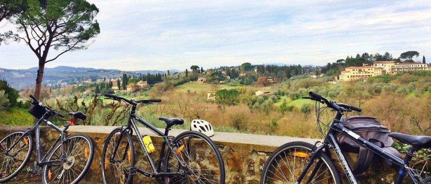 bike wine tour tuscany