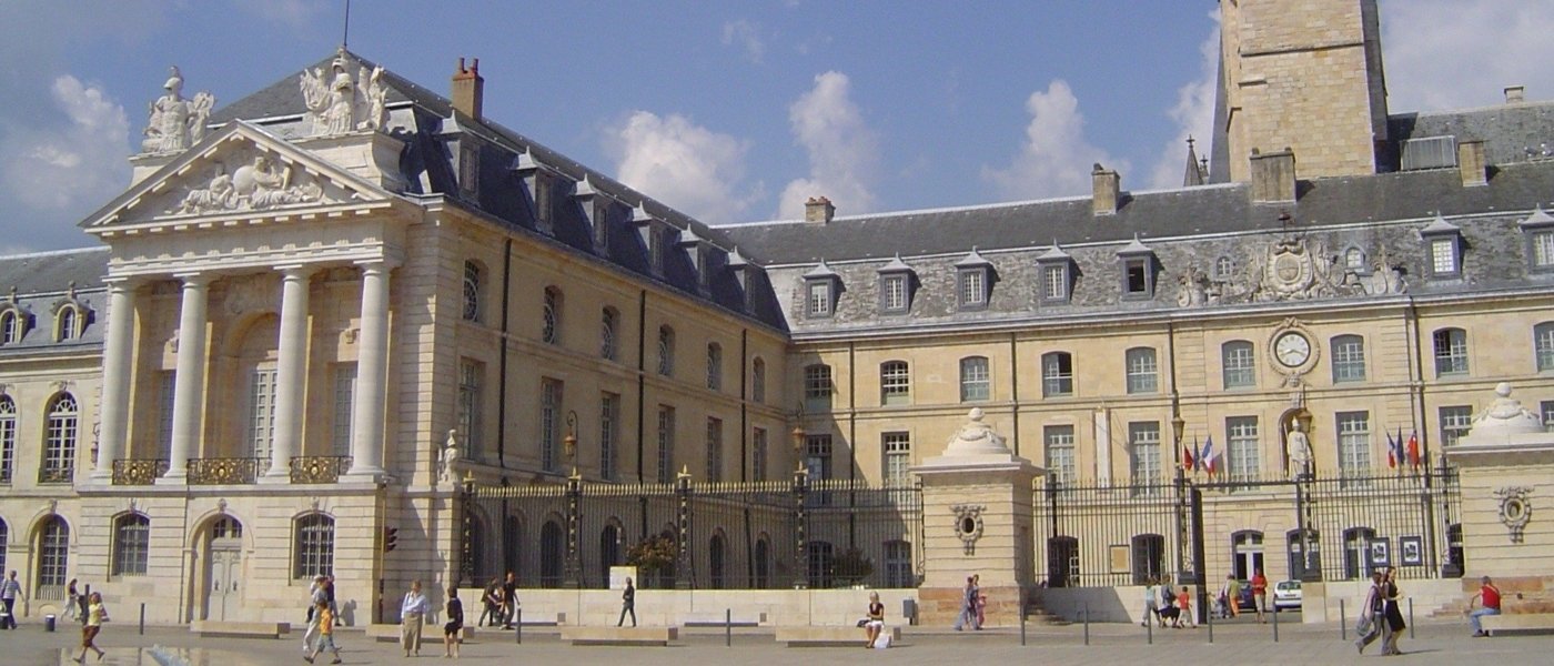 Dijon historic building - Wine Paths
