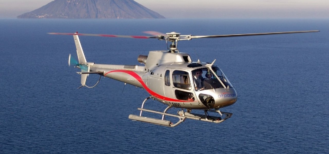 Private helicopter tour over Mount Etna Wine Paths