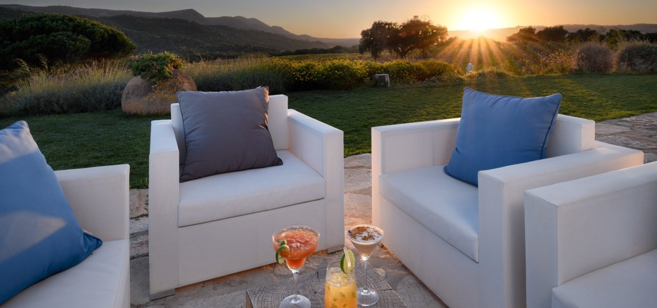 Terrace with sunset - Wine Paths