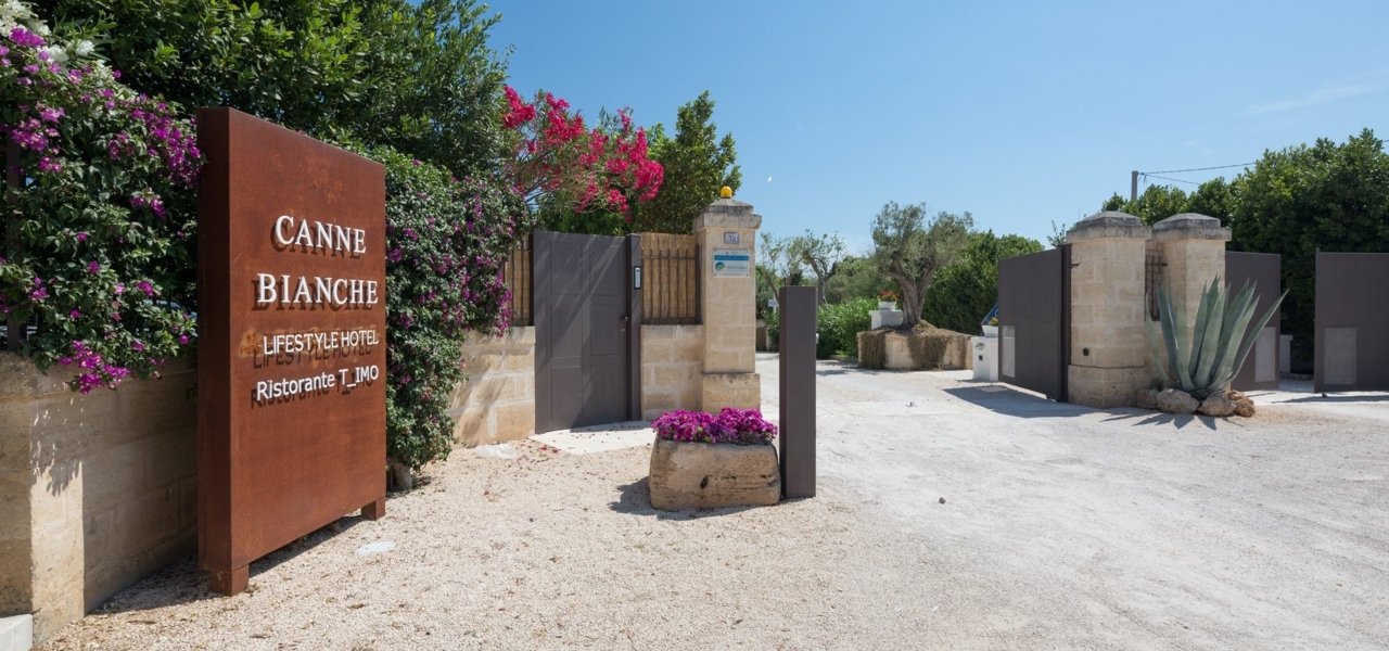 Gate 