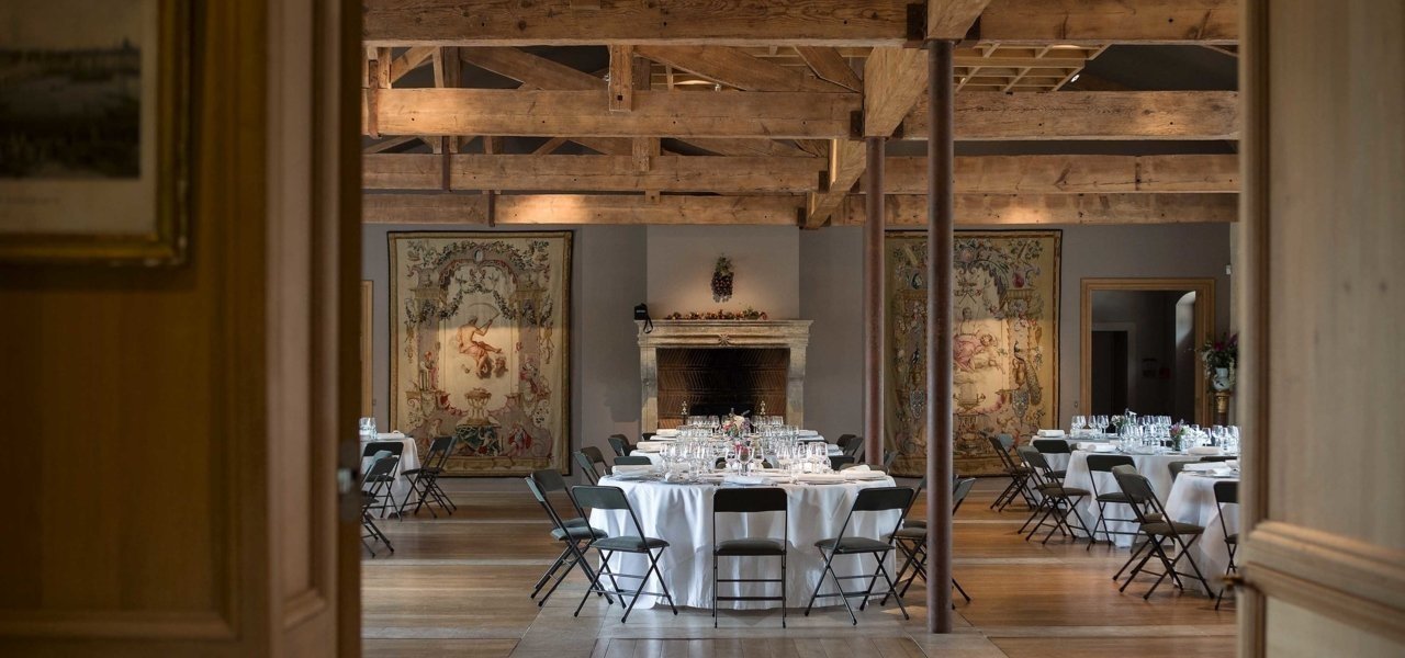 dining at chateau kirwan