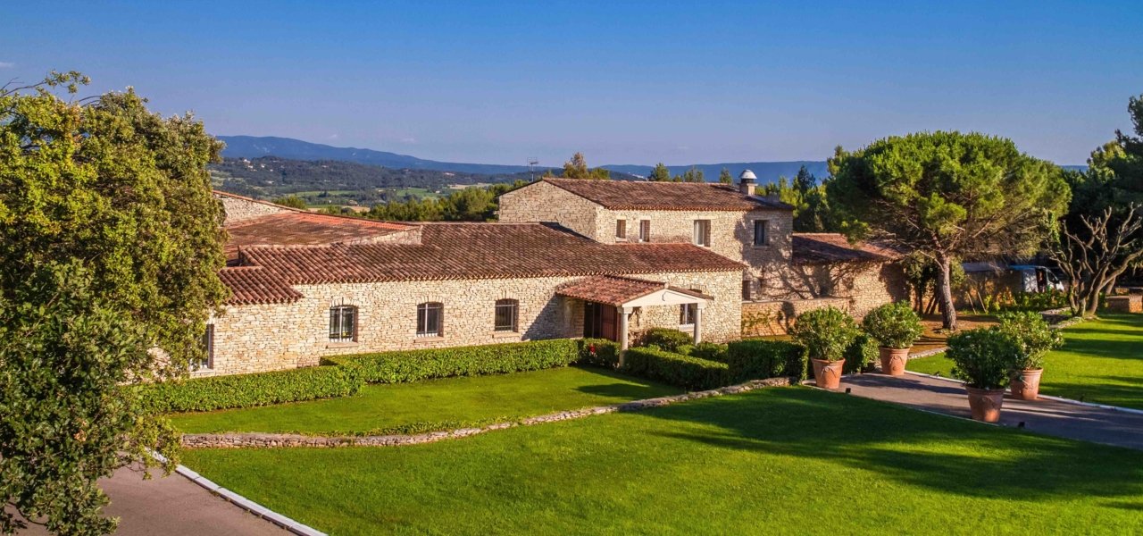 Le Phebus Main Building - Wine Paths