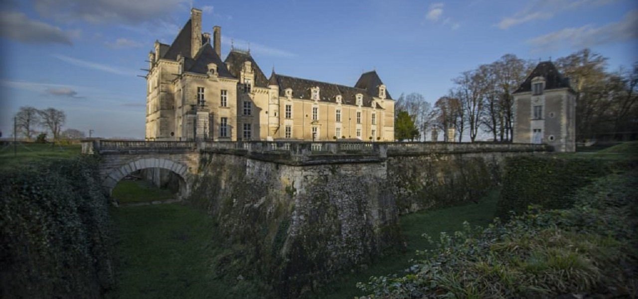Front of Chateau